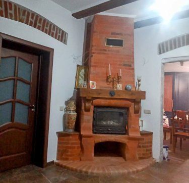 Meseriași în construcții