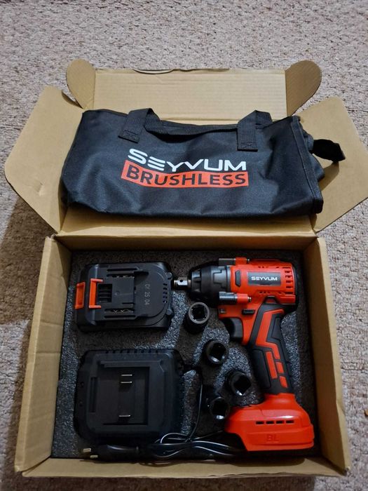 Pistol de înșurubat cu impact (cheie pneumatică pe acumulator) SEYVUM 20V Max, model IW-BL12