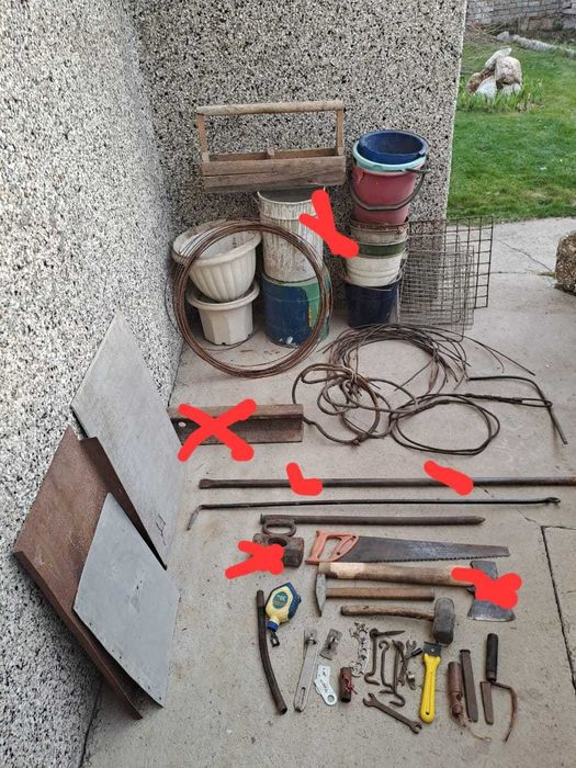 Корпус от распредкоробки, электросчетчик