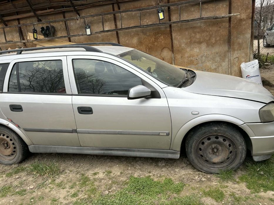 Opel astra h-an 2004-utilizat
