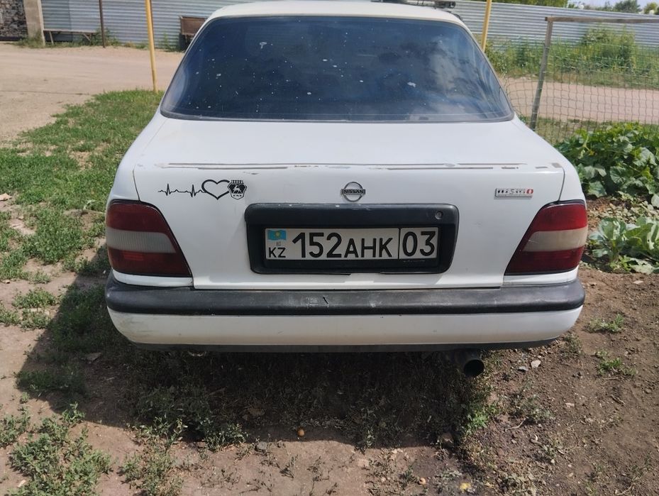 Nisan Sunny продается