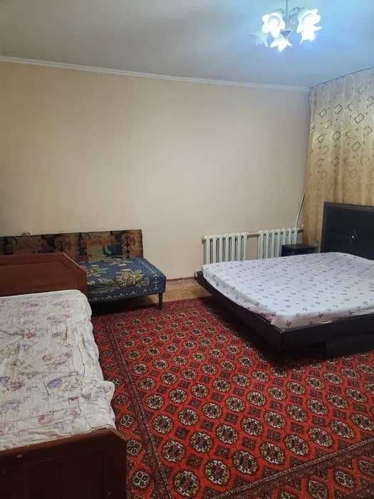 СРОЧНО !! Продается квартира в Яшнабаде 1/4/9 ( 42 кв/м ) Авиасозлар 1