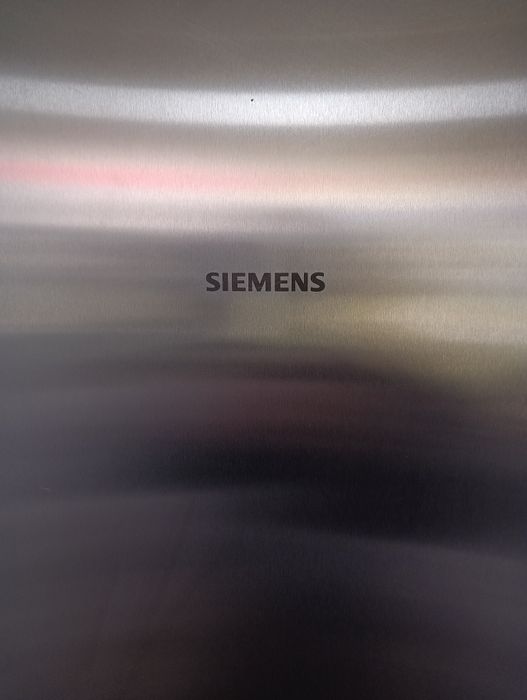 Вертикален иноксов фризер  Siemens с 8 чекмеджета 2 години гаранция!