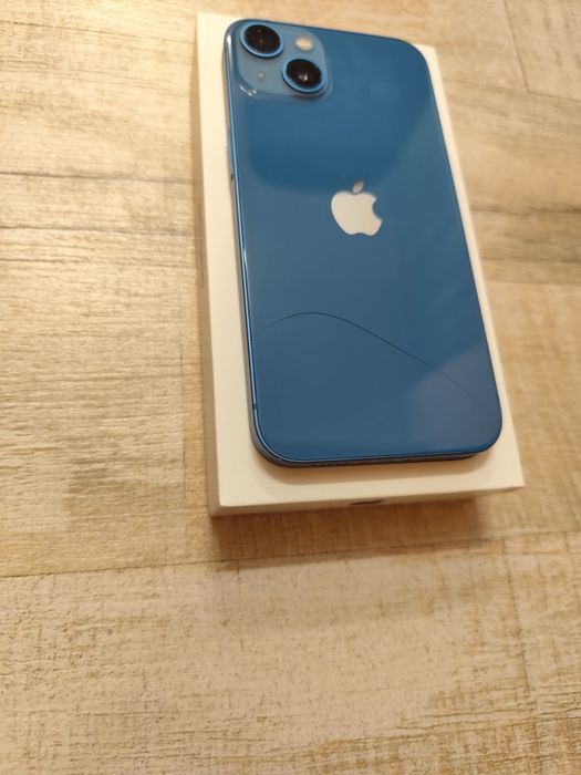 Телефон Ipnone 13