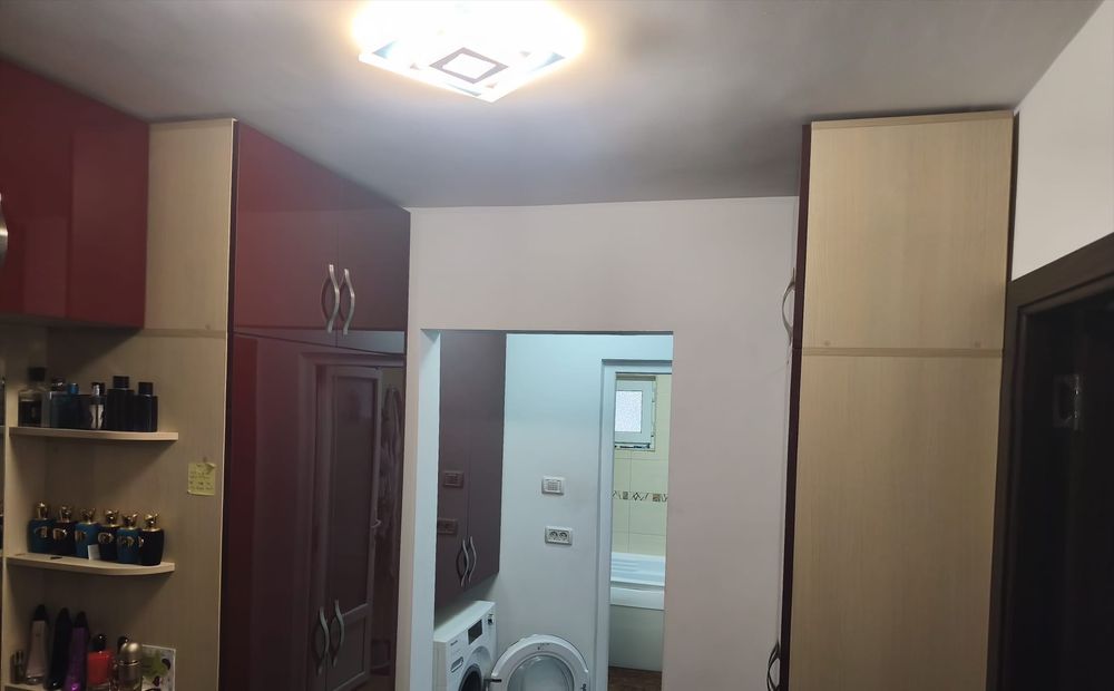 Apartament 2 camere de închiriat