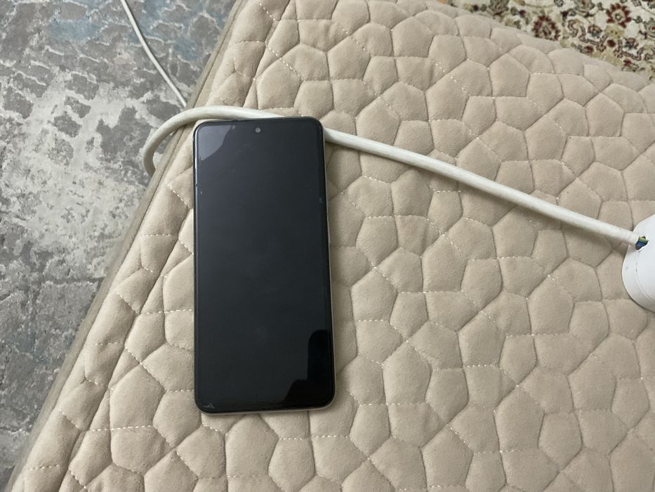 Продам redmi note 10