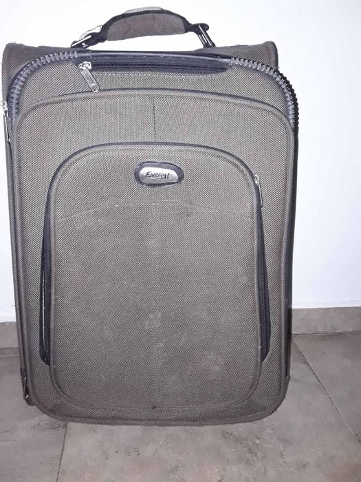 Куфар силиконово колела