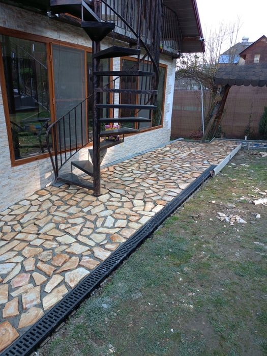 Piatră naturală placat