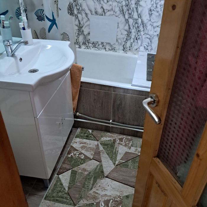 Închiriez apartament 2 camere Lunca