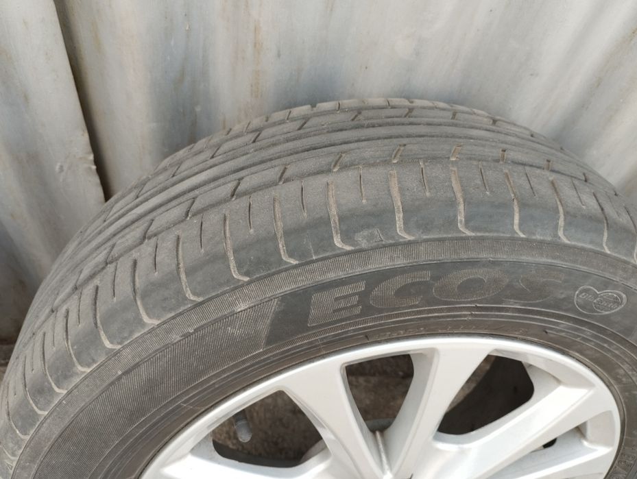 Шины летние 185/65/15 без диска