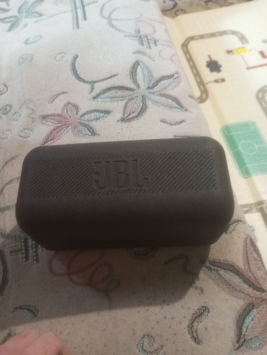 Колонка jbl flip5