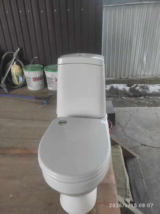 унитаз,раковина  б/у