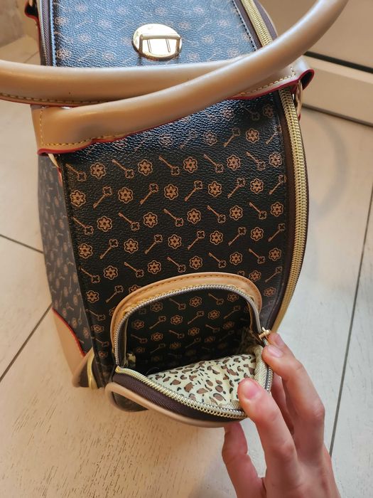 Geanta discreta animale companie mici noua