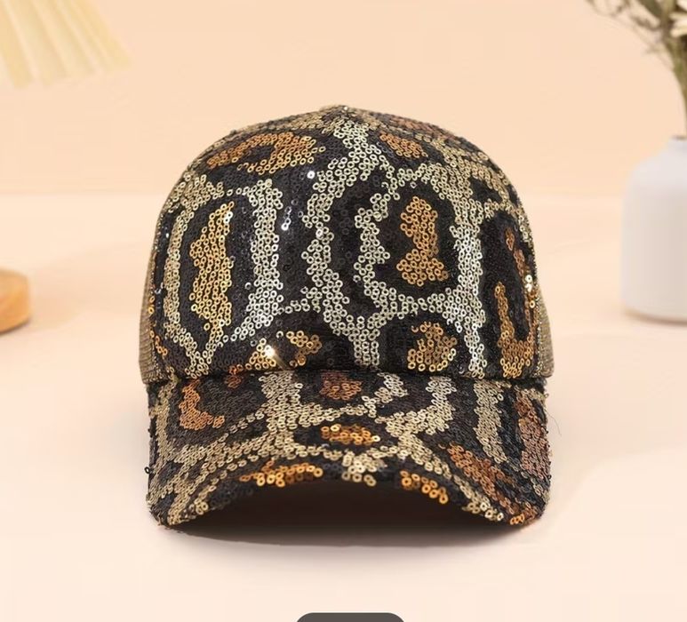 Продам бейсболку