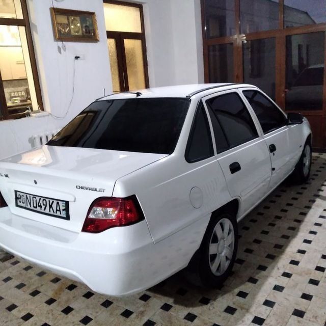 Nexia 2 lux kansaner