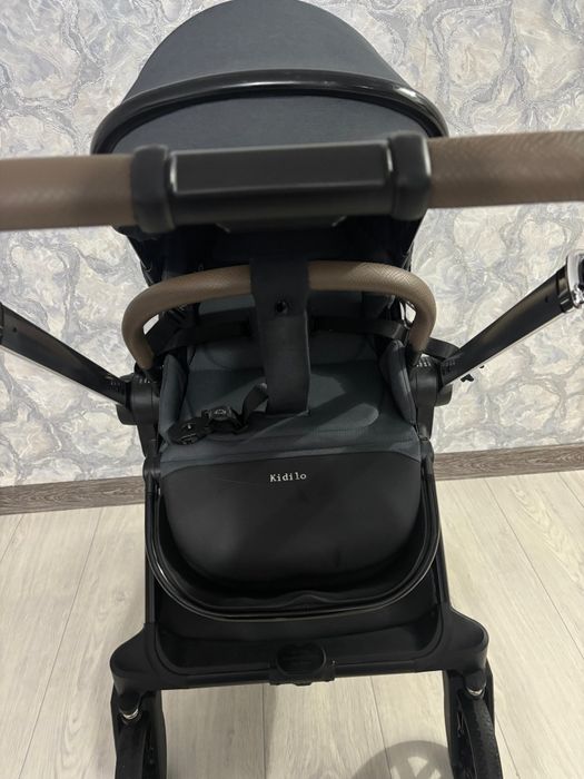 Коляска Kidilo D900