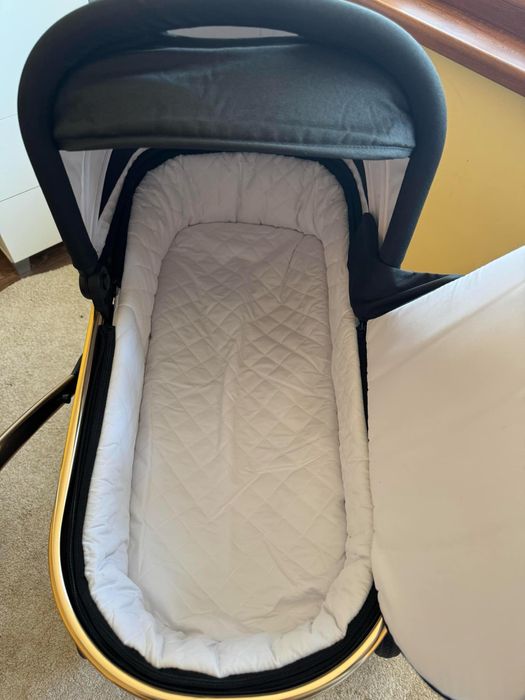 Бебешка количка Cangaroo Hydra 3в1