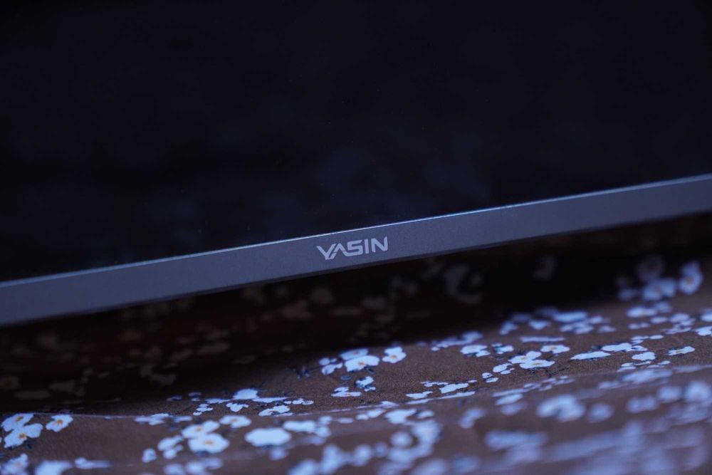 Телевизор Yasin 40" (102 см) Smart TV Full HD