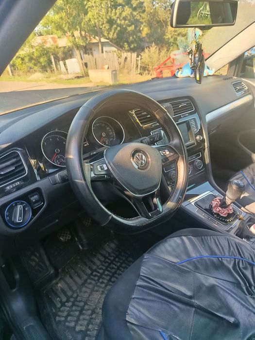 Golf 7 de vânzare sau schimb cu duster