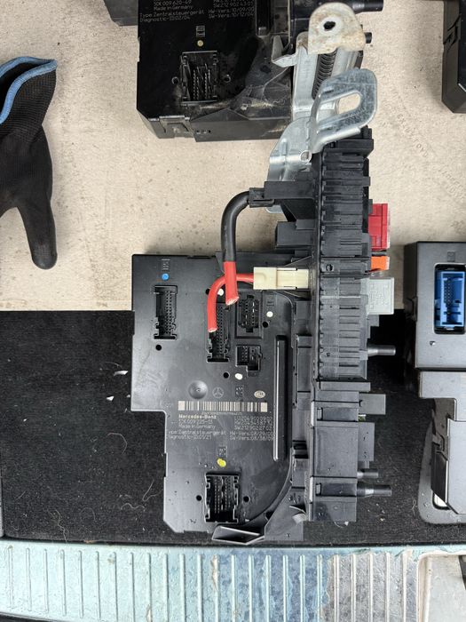 Заден САМ модул - Mercedes (w204)