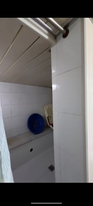 ховли сотилади газ свет сув бор