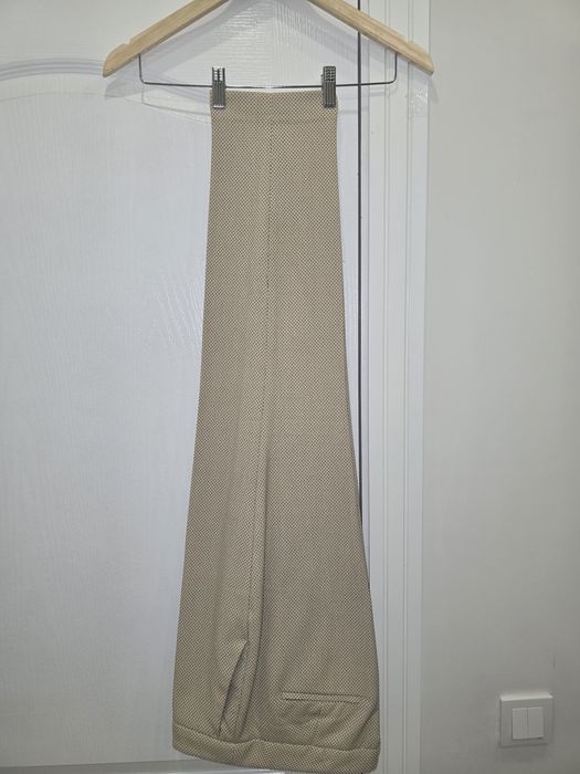 Костюм Zara женский (пиджак + брюки), размер L