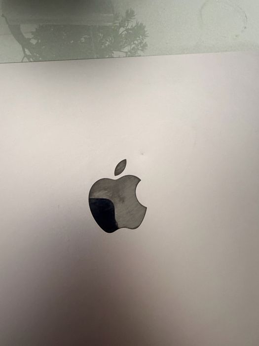 Macbook m2 2022 500 gb