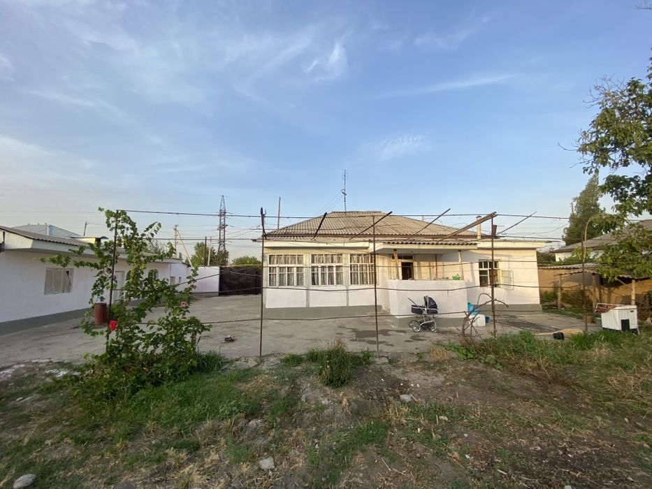 Дом продаётся хороший состояние.