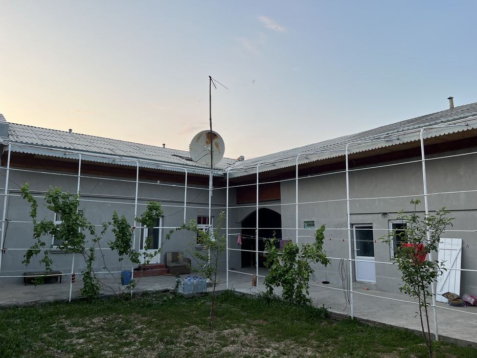 Uchastka sotiladi Yangiyol Shaxar