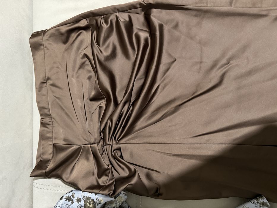 Продам платья по 15 тыс