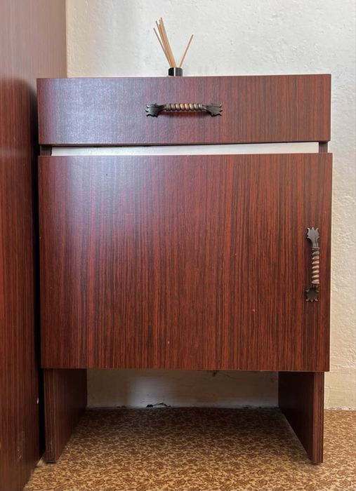 Продава комплект спалня