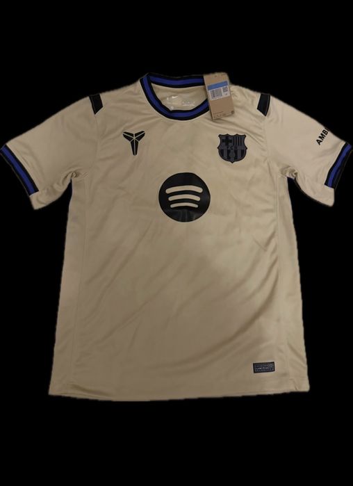 Tricou Raphinia barcelona