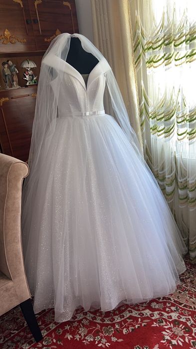 Vând rochie de mireasa