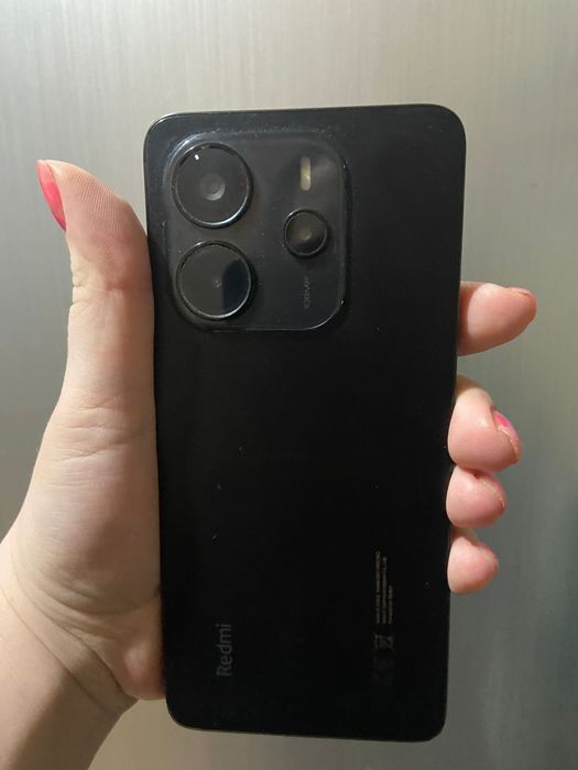 Продам телефон новый