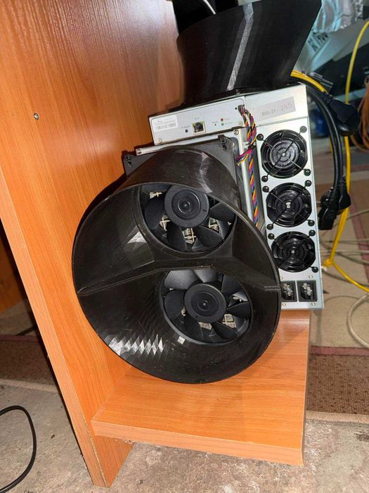 Antminer S19j pro 104TH/s