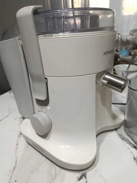 Продам соковыжималку