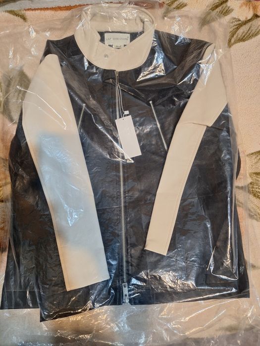 Продам кожаную куртку