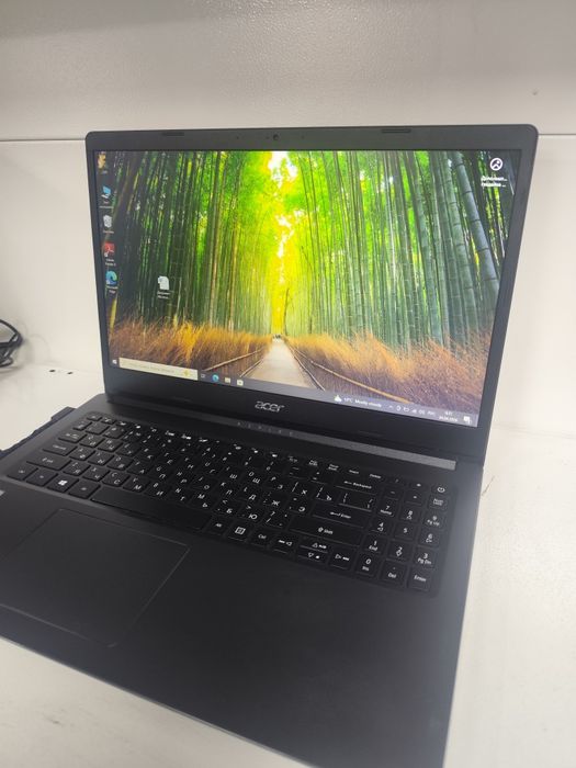 Ноутбук продается в хорошем состоянии