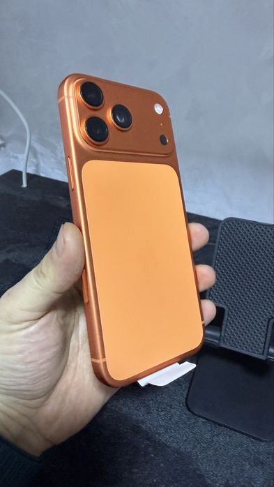 iPhone 17 Pro Orange 256GB opisaniya o’qila