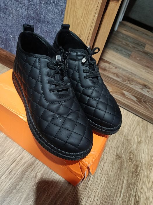 Ботинки женские демисезонные