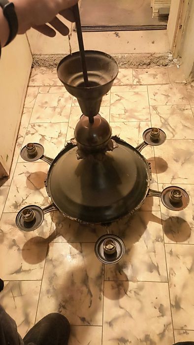 Масивен антикварен полилей от месинг/бронз – 6 светлини, винтидж стил