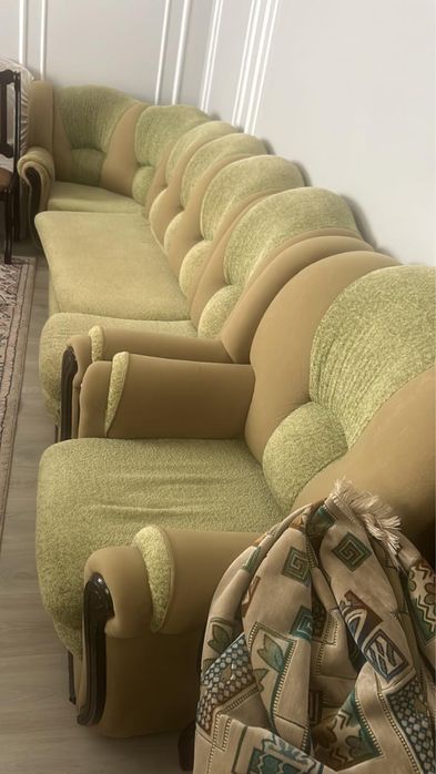 Диван для зал комнаты