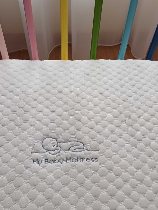 Детско легло (60 см/120см)+ детски матрак (60 см/120см)