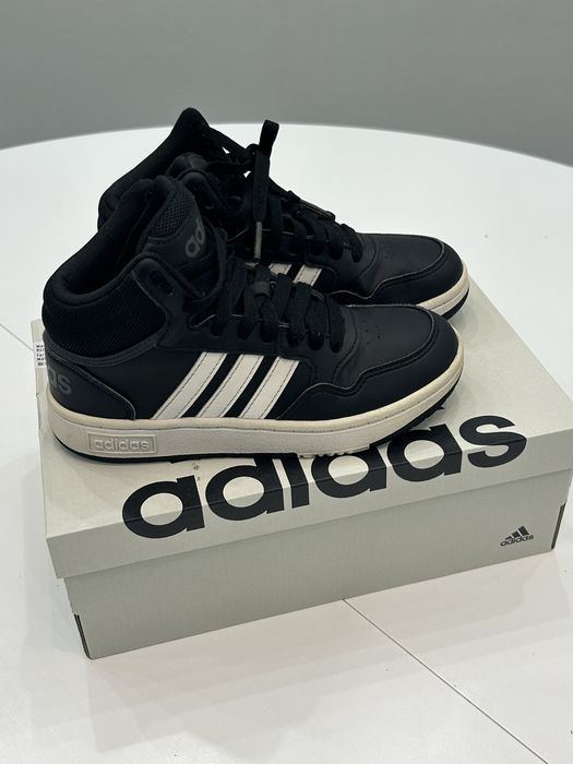 Детские кроссовки Adidas