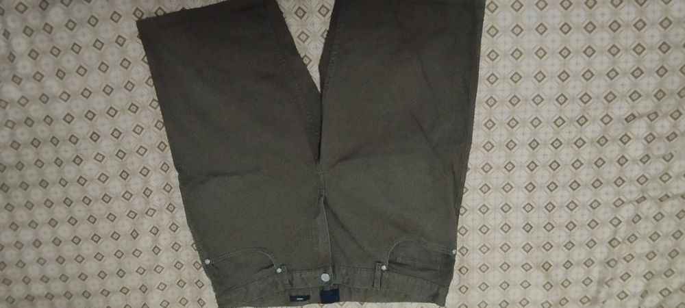 Vânzare pantaloni scurți bărbătești de sezon