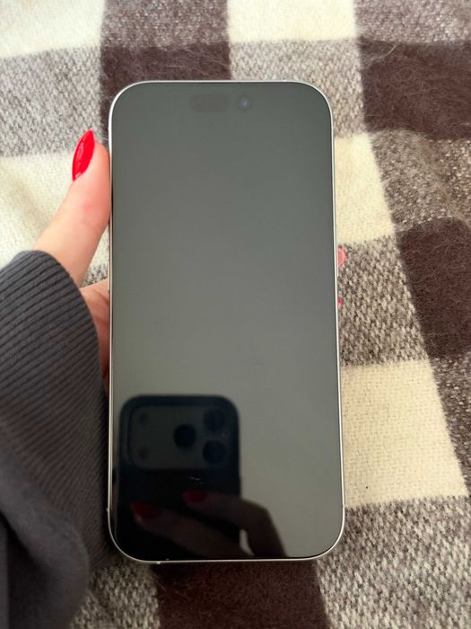 iPhone 16 Pro 128GB - 88% Battery