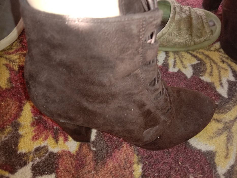 Продам сапоги.    .