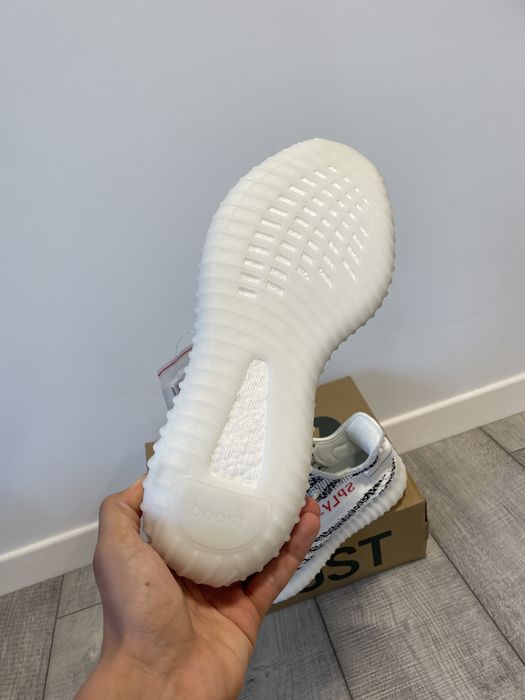 Yeezy 350 Zebra V2