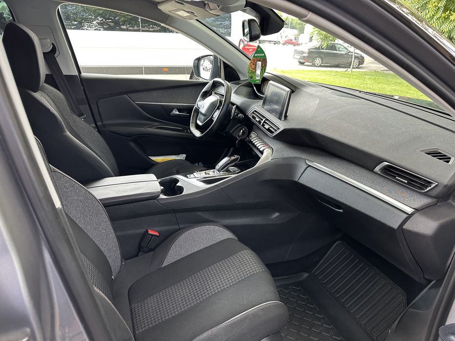 Peugeot 3008 - 1.6 Diesel - Automat