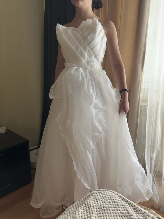 Новое Выпускное платье можно на вечер на свадьбу красивое